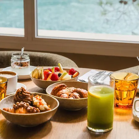 Mondrian Ibiza Cala Llonga (Ibiza)