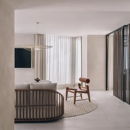 Mondrian Ibiza Szálloda 5*