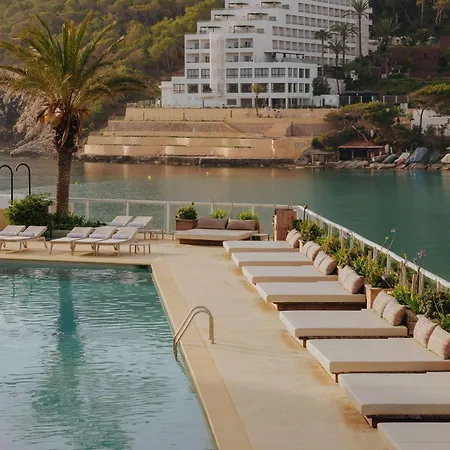 Mondrian Ibiza ホテル