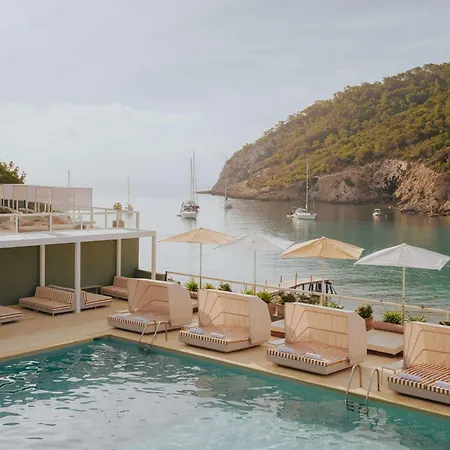 ホテル Mondrian Ibiza