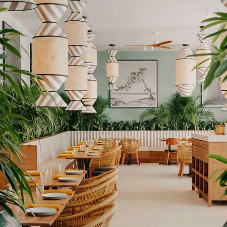 Mondrian Ibiza ホテル